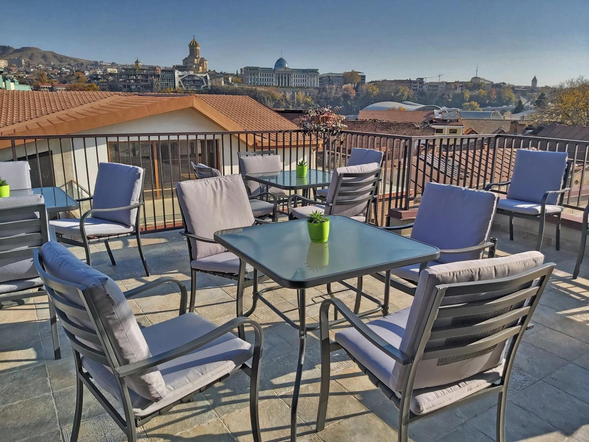 Green Inn Hotel Tbilisi Exterior foto